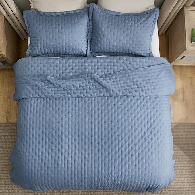 Bedsure Quilts Queen Size - Mineral Blue Bedspread Queen Size & Lightweight Comforter, Modern Coastal Coverlet with Clover Pattern, Ultra Soft All-Season Bedding, 90 x 96 Inches | Stitch-Free Quilting, Ultra Soft, Lightweight, Machine Washable, Pet-Fri...