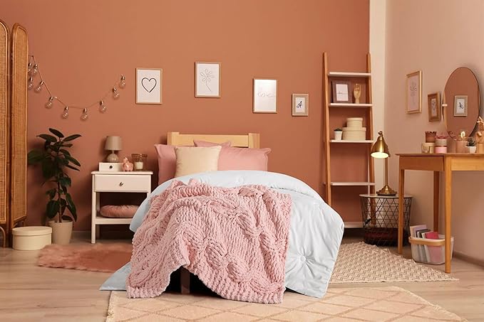 Chunky Knit Blanket Throw - 100% Hand Knitted Chunky Soft Throw Blanket for Couch, Thick and Warm Blanket for Winter, Pink, 40x50 Inches