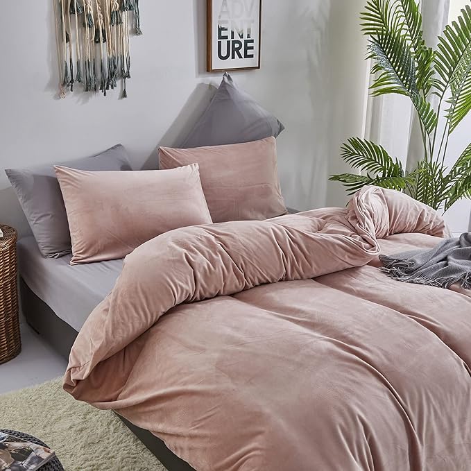 Cottonight Pink Velvet Comforter Set King Dusty Pink Flannel Bedding Comforter Set Winter Warm Blush Pink Heavyweight Warm Blanket Quilts Modern Winter Warm 3 Piece Velvet Comforter Set for King Bed
