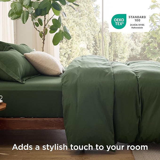 Bedsure Duvet Cover with Fitted Sheet Queen - Cooling Deep Pocket, Hotel Luxury Soft Double Brushed Bedding Set with Zipper Closure, 1 Duvet Cover, 1 Fitted Sheet, 2 Pillow Shams, NO Comforter, Green