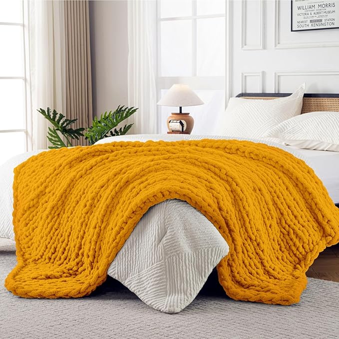 Ultra Soft Chunky Knit Blanket Throw -50x60 Hand Knitted Warm Chenille Throw, Home Decor Soft Thick Yarn Cable Knit Blanket Breathable Fleece Banket Christmas for Couch Bed Sofa Best GIF
