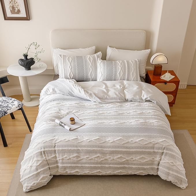 Cottonight White Black Boho Comforter Set Queen Farmhouse Tufted Bedding Set Soft Bohemain Shabby Chic Blanket Quilts Embroidery Rustic Luxury Soft 3PCS Bed Set for Women Men
