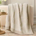 Amélie Home Knit Throw Blanket, Soft Chenille Cozy Breathable Pineapple Chunky Decorative Blanket for Couch, Bed & Sofa, French-Inspired Lightweight Warm Gift for Women, Beige, 50"x60"