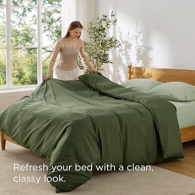 Bedsure Duvet Cover Queen - Only Includes 1 Duvet Cover (90"x90"), Hotel Luxury Soft Double Brushed All Season Bedding for Kids & Adults, Zipper Closure, Olive Green (No Comforter, No Pillow Shams)