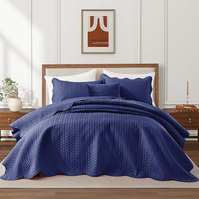 IR Imperial Rooms Queen Quilt Bedding Set Size (90" x 96") + 2 Pillow Shams (20" x 26"+ 2") - 3 Pcs All Season Lightweight Reversible Microfiber Coverlet Embossed Quilt Bedspread (Navy)