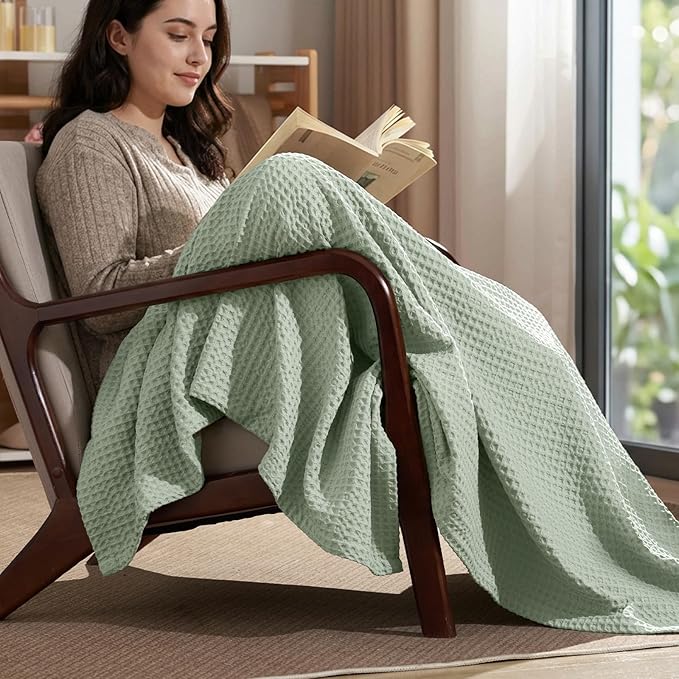 PHF Ultra Soft Waffle Weave Throw Blanket 50"x 60"- Washed Lightweight Breathable Cozy Woven Blanket for Bed - Aesthetic Decor for Couch Bedding Sofa Home Car - Sage Green/Mint Green