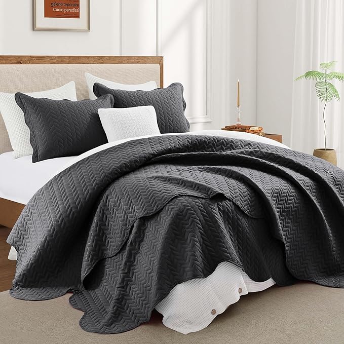 IR Imperial Rooms Queen Quilt Bedding Set Size (90" x 96") + 2 Pillow Shams (20" x 26"+ 2") - 3 Pcs All Season Lightweight Reversible Microfiber Coverlet Embossed Quilt Bedspread (Charcoal)