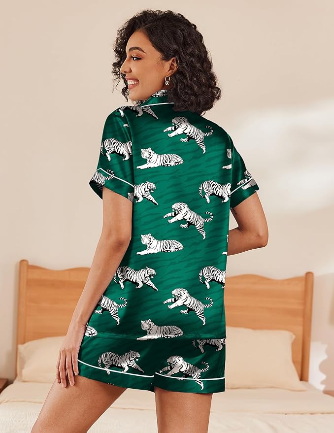 Ekouaer Silk Pajamas for Women Short Sleeve Sleepwear Soft Button Down Loungewear 2 Piece Satin Pjs Shorts Set
