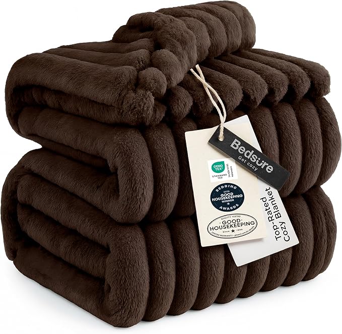 Bedsure GentleSoft Dark Chocolate Full Blanket for Bed - Cozy Soft Blankets for Women, Cute Large Throws for Girls, 84x90 Inches