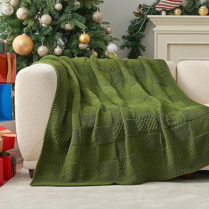 Amélie Home Knit Throw Blanket, Soft Chenille Cozy Breathable Checkered Chunky Decorative Blanket for Couch, Bed & Sofa, French-Inspired Lightweight Warm Gift for Women, Olive Green, 50"x60"
