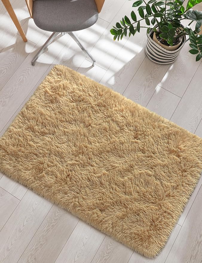 Macgace Small Throw Rugs for Bedroom, 2x3 Beige Mini Non-Slip Area Rug, Super Soft Plush Fluffy Carpet Modern Home Decor Aesthetic for Entryway Entrance Nursery Kids Room Dorm Office