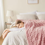 NEWCOSPLAY Super Soft Queen Blanket Pink Premium Silky Flannel Fleece 3D Heart Checkered Lightweight Bed Blanket All Season Use (Pink Heart, Queen(90"x90"))
