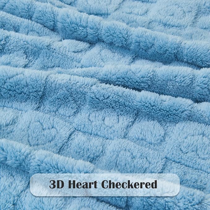 NEWCOSPLAY Super Soft Throw Blanket Blue Premium Silky Flannel Fleece 3D Heart Checkered Lightweight Bed Blanket All Season Use (Blue Heart, Throw(50"x70"))