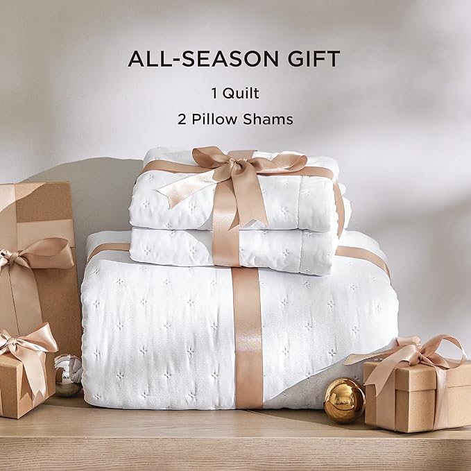 Bedsure King Quilt - Bright White Bedspread King Size & Lightweight Comforter, Modern Coverlet with Clover Pattern, Ultra Soft All-Season Bedding, 106 x 96 Inches | Stitch-Free Quilting, Ultra Soft, Lightweight, Machine Washable, Pet-Friendly