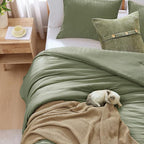 WRENSONGE Twin XL Size Comforter Sets - 3 Pieces Green Comforter Prewashed Soft Lightweight for All Seasons, Fluffy Down Alternative Comforter Twin XL Size with 2 Pillow Shams