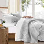 IR Imperial Rooms Queen Quilt Bedding Set (90" x 96") - Bulk Pack of 10 Wholesale for Hotels, Guest Bedroom & Airbnbs - Lightweight Microfiber Reversible Embossed Quilts Bedspreads (Silver)
