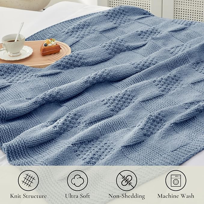 Amélie Home Knit Throw Blanket, Soft Chenille Cozy Breathable Checkered Chunky Decorative Blanket for Couch, Bed & Sofa, French-Inspired Lightweight Warm Gift for Women, Washed Blue, 50"x60"
