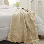 Amélie Home Knit Throw Blanket, Soft Chenille Cozy Breathable Chevron Chunky Decorative Blanket for Couch, Bed & Sofa, French-Inspired Lightweight Warm Gift for Women, Beige, 60"x80"