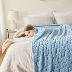 NEWCOSPLAY Super Soft Queen Blanket Blue Premium Silky Flannel Fleece 3D Heart Checkered Lightweight Bed Blanket All Season Use (Blue Heart, Queen(90"x90"))
