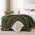 Ultra Soft Chunky Knit Throw Blanket 50x70 Hand Knitted Warm Chenille Throw Blanket, Home Decor Soft Thick Yarn Cable Knit Blanket Breathable Fleece Banket Christmas for Couch Bed Sofa Best Gift
