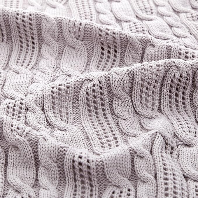 Aormenzy Cable Knit Throw Blankets 50 x 60 Inches, Soft Cozy and Lightweight Knitted Blanket, Machine Washable Acrylic Blanket, Decorative Throw Blanket for Couch Sofa Bed, Light Purple Grey