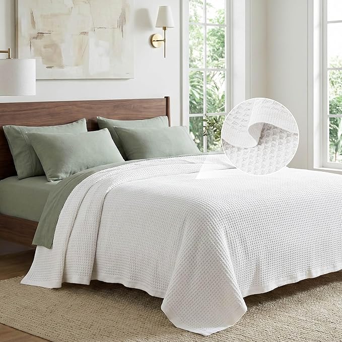 Bedsure Gentlesoft 100% Cotton Blanket Full Size for Bed - Cooling Breathable and Soft for Spring Summer, Thick Cozy Waffle Weave Cooling Blanket Gifts for Women, White, 80x90 Inches