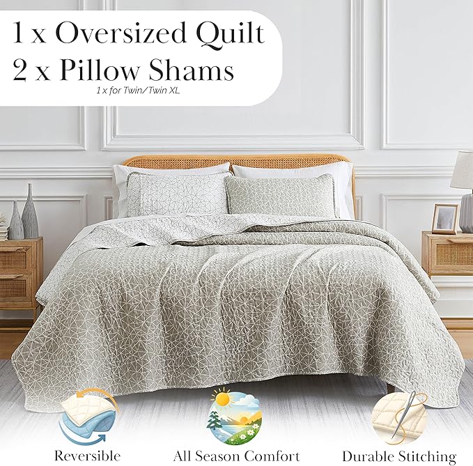 Southshore Fine Living, Inc. Lightweight Quilt California King Size, Geometric Bedding, Soft Coverlet, Oversized Bedspread 3-Piece Set with Two Matching Shams, California/King Quilts, Reversible Taupe