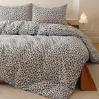 CLOTHKNOW Black Leopard Print Queen Comforter Set Cheetah Bedding Comforter Sets Soft Black Brown Bedding Sets with 2 x Pillowcases Queen Size