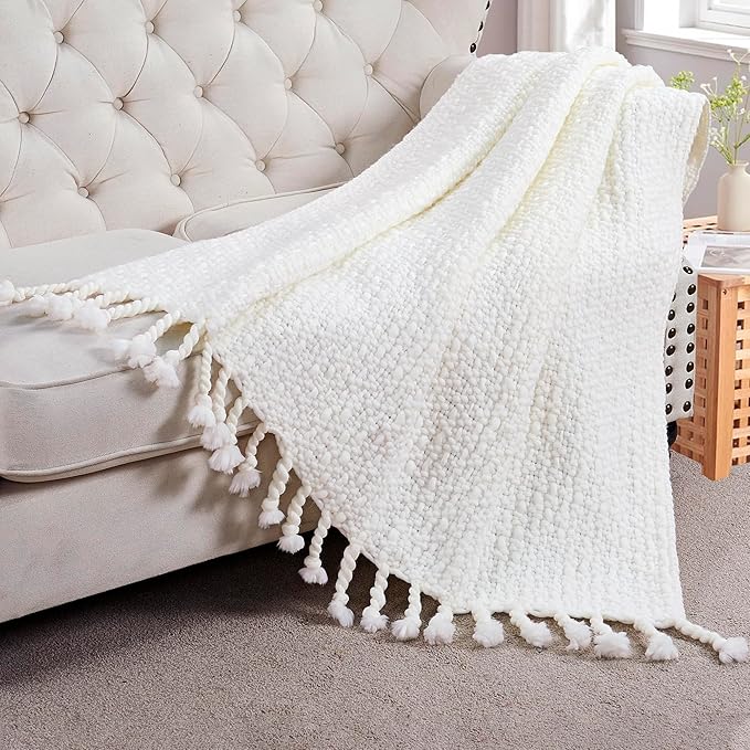 Chunky Knit Throw Blanket with Braided Tassels 50" x 60", Hand Knitted Soft Thick Yarn Basket Weave Boho Farmhouse Blanket, Plush Fluffy Tassel Decor Throw for Couch Bed Sofa, Cream