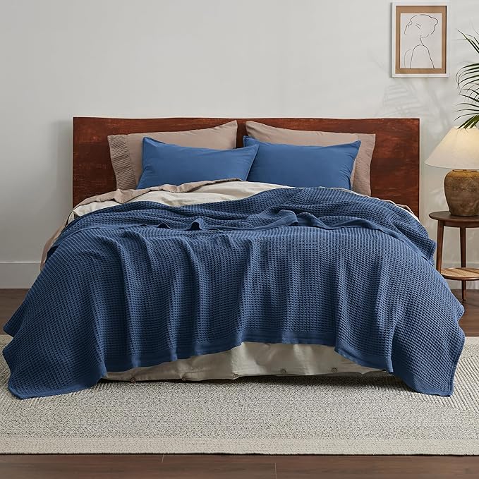 Bedsure Gentlesoft 100% Cotton Blanket King Size for Bed - Cooling Breathable and Soft for Spring Summer, Thick Cozy Waffle Weave Blanket Gifts for Women, Navy, 104x90 inches