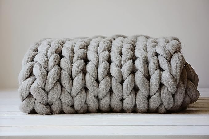 Boho Throw Blanket - Chunky Knit Blanket Full Size Blanket for Adult 54x75 Green, Boho Blanket Bed Decor, Knit Blanket for Couch, Birthday Gift for Women, Ideas (Emerald, 54"x75")
