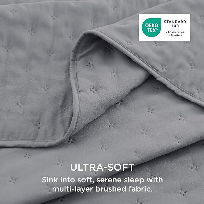 Bedsure King Quilt - Grey Bedspread King Size & Lightweight Comforter, Modern Coverlet with Clover Pattern, Ultra Soft All-Season Bedding, 106 x 96 Inches | Stitch-Free Quilting, Ultra Soft, Lightweight, Machine Washable, Pet-Friendly
