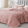 BEDELITE Velvet Quilt Set Queen Size - Luxury Velvet Comforter Bedding Set 3 Pieces, Lightweight Soft Cozy Shiny Dusty Pink Oversized Bedspread Coverlet for All Seasons with 2 Pillow Shams