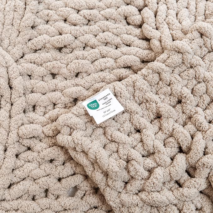 WESHIONGOO Chunky Knit Blanket Throw 50"×60" Knitted Throw Blankets for Couch Bed Fluffy Soft Blanket with Jumbo Chenille Yarn Thick 100% Handmade (Linen)