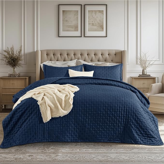 Bedsure Quilts Queen Size - Navy Blue Bedspread Queen Size & Lightweight Comforter, Modern Coverlet with Clover Pattern, Ultra Soft All-Season Bedding, 90 x 96 Inches | Stitch-Free Quilting, Ultra Soft, Lightweight, Machine Washable, Pet-Friendly