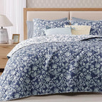 BLOOMHAVEN Quilt Set Queen Size, Oxford Blue Floral Quilt Sets, Reversible Bedspread Lightweight and Breathable for All Seasons, Soft Quilted Bedspread with 2 Pillow Shams