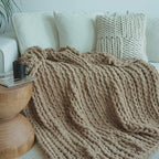 Maetoow Chenille Chunky Knit Blanket Throw （40×50 Inch）, Handmade Warm & Cozy Blanket Couch, Bed, Home Decor, Soft Breathable Fleece Banket, Christmas Thick and Giant Yarn Throws, Khaki