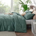 Bedsure California King Comforter Set - Emerald Green Soft Bedding for All Seasons, Cationic Dyed Bed Set, 3 Pieces, 1 California King Size Comforter (104"x96") and 2 Pillow Shams (20"x36"+2")