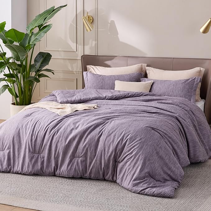 Bedsure Twin/Twin XL Comforter Set - Dark Red Soft Bedding for All Seasons, Cationic Dyed Bed Set, 2 Pieces, 1 Twin Size Comforter (68"x88") and 1 Pillow Sham (20"x26"+2")