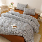 Luxlovery Leopard Comforter Set Queen Animal Cheetah Printed Comforter Black White Bedding Set Fluffy Soft Blanket Quilts with 2 Pillowcases for Women Men Queen Bed