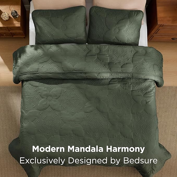 Bedsure King Quilt - Olive Green Bedspread King Size & Lightweight Comforter, Modern Coverlet with Mandala Pattern, Ultra Soft All-Season Bedding, 106 x 96 Inches | Stitch-Free Quilting, Ultra Soft, Lightweight, Machine Washable, Pet-Friendly