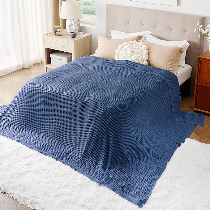 Bedsure Gentlesoft 100% Cotton Big Blanket Oversized King for Bed - Large Breathable Thick Cooling Waffle Weave Blanket for Summer, Couch Cover, Navy, 120x94 inches