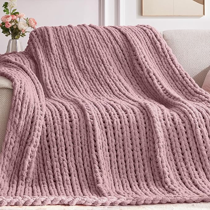 Negwoo Chunky Knit Throw Blanket, 60''*80'' Knitted Throw Chenille Yarn for Bed Couch, Handmade Muted Pink Crochet Big Thick Blanket, Machine Washable Cute Comfy Blanket for Home Decor