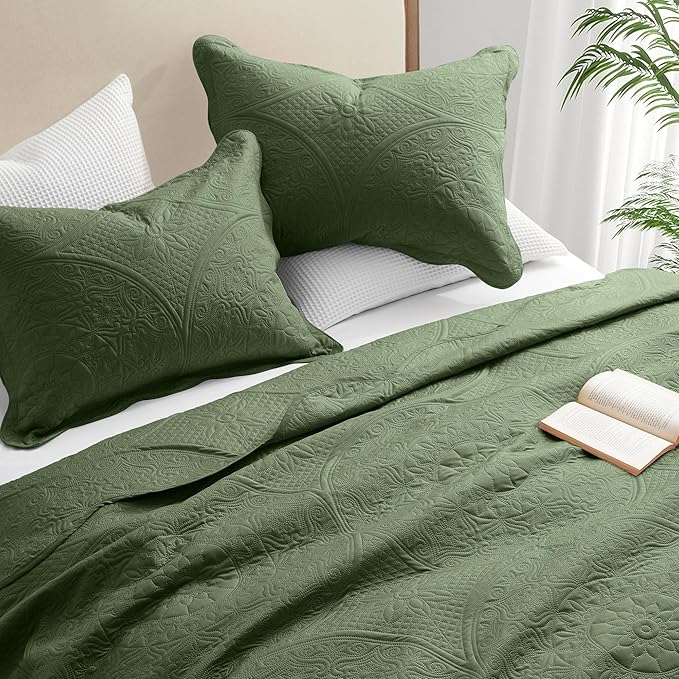 IR Imperial Rooms 10 Pack Queen Quilt Bedding Set (90" x 96") - Bulk Wholesale for Hotels, Guest Bedroom & Airbnbs - Lightweight Microfiber Reversible Floral Embossed Quilts Bedspreads (Olive Green)