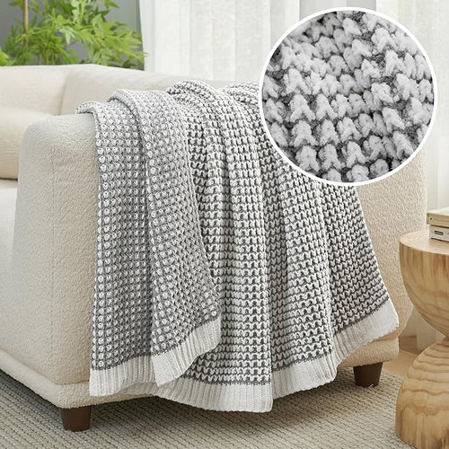 Amélie Home Knit Throw Blanket, Soft Chenille Cozy Breathable Pineapple Chunky Decorative Blanket for Couch, Bed & Sofa, French-Inspired Lightweight Warm Gift for Women, Gray, 50"x60"