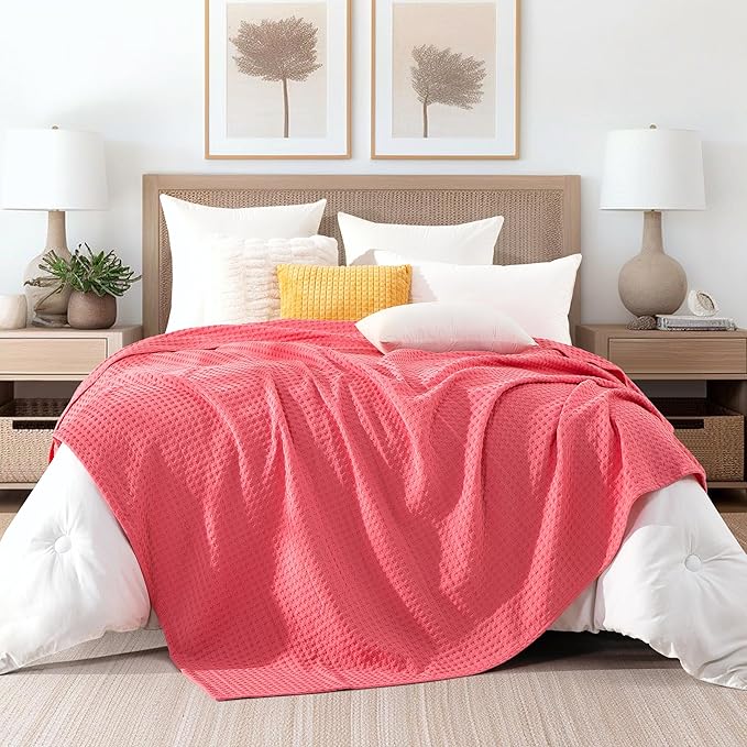 Elegant Comfort Premium 100% Cotton Waffle Blanket - Lightweight Breathable Waffle Weave Bed Blanket - Soft and Warm All Season Blanket for Couch, Sofa and Bed, Queen Size 90x90 Inches, Coral