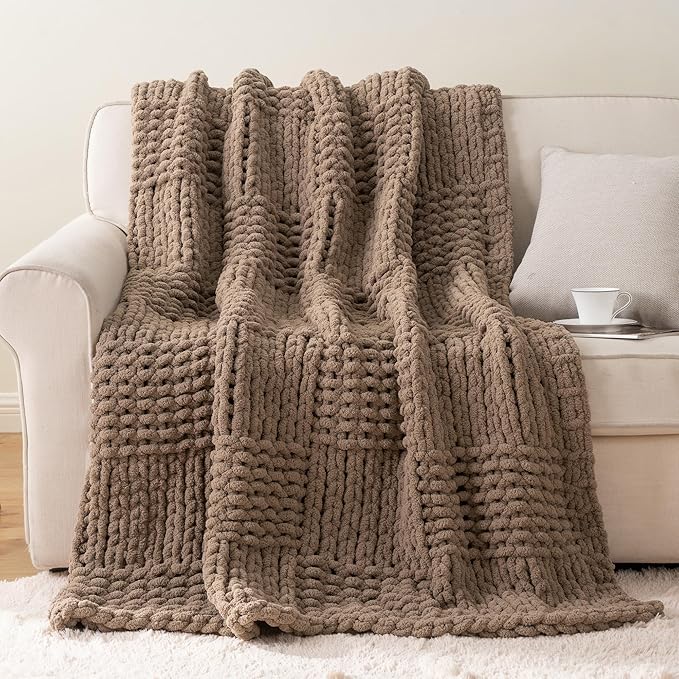 Bunnikins & Clover Beige Throw Blanket for Couch, Chunky Knit Beige Throw for Bed, Neutral Throw Blankets Tan Throw Blanket for Room Decor Housewarming Gifts, 50"x60"