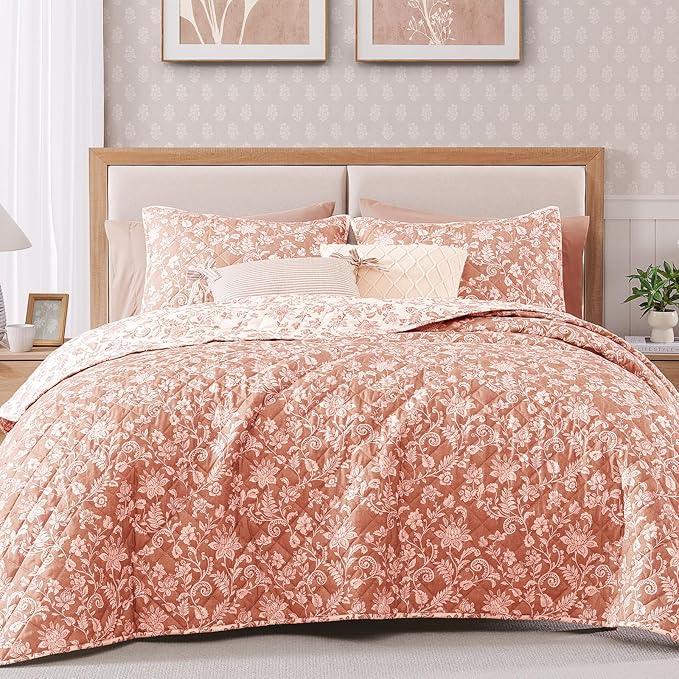 BLOOMHAVEN Quilt Set Twin Size, Clay Pink Floral Quilt Sets, Reversible Bedspread Lightweight and Breathable for All Seasons, Soft Quilted Bedspread with 1 Pillow Sham