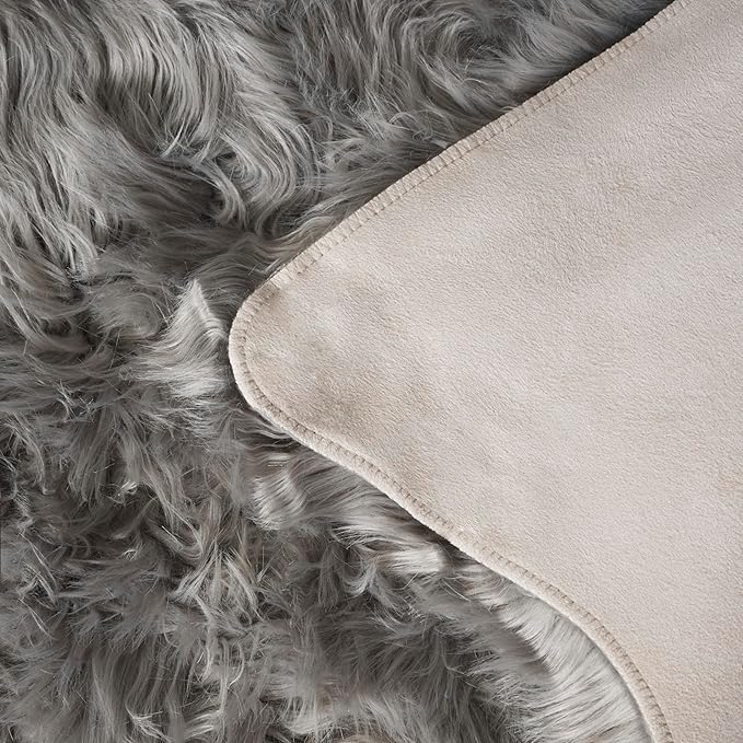 SAFAVIEH Faux Sheep Skin Collection 6' x 9' Grey FSS115D Silken Glam 2.35-inch Thick Area Rug