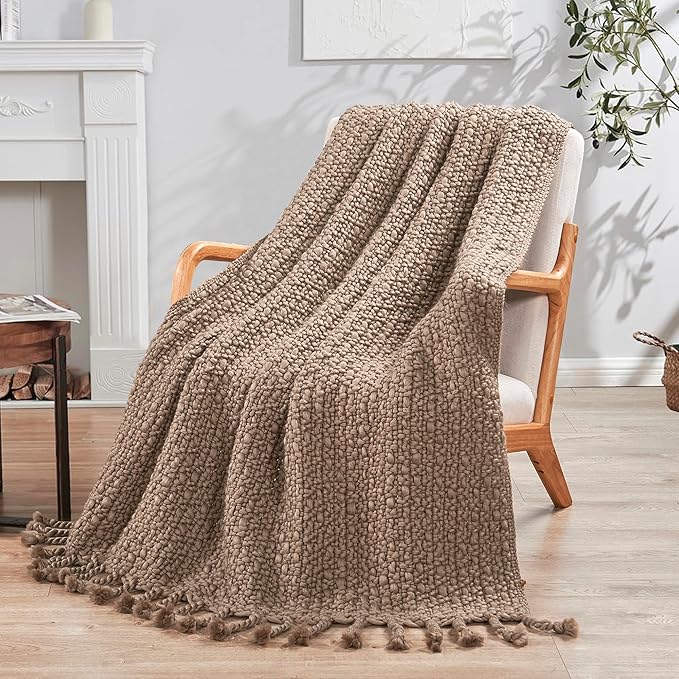 Chunky Knit Throw Blanket with Braided Tassels 50" x 60", Hand Knitted Soft Thick Yarn Basket Weave Boho Farmhouse Blanket, Plush Fluffy Tassel Decor Throw for Couch Bed Sofa, Brown